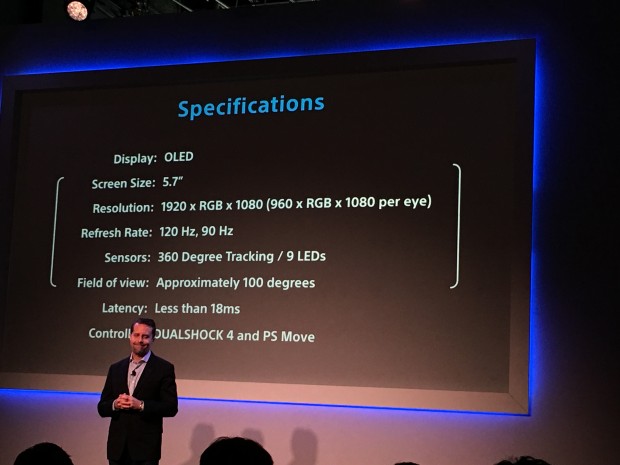 Playstation-Chef Andrew House stellt in San Francisco die Spezifikationen des VR-Headsets vor. (Foto: Golem.de / Peter Steinlechner)